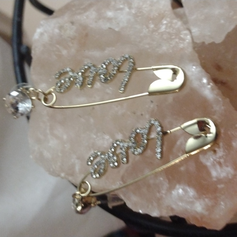 super trendy & my hot sellers just got two more in safety pin love earrings
